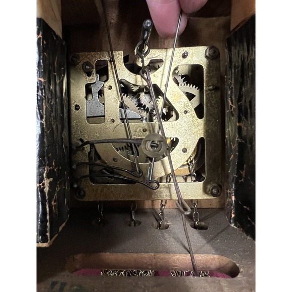 Vintage Hubert Herr Black Forest Cuckoo Clock -Germany - Picture 4 of 10